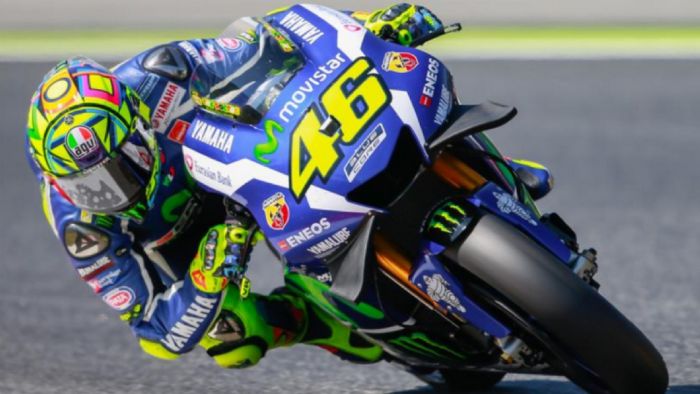 Πανίσχυρος και καθαρός, ο Valentino Rossi νίκησε στην Βαρκελώνη σε έναν αγώνα με Πανίσχυρος και καθαρός, ο Valentino Rossi νίκησε στην Βαρκελώνη σε έναν αγώνα με έντονες στιγμές.