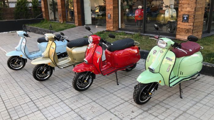 ROYAL ALLOY GP 125LX: Ρετρό εναλλακτική με μεταλλικό σώμα και 11 ίππους