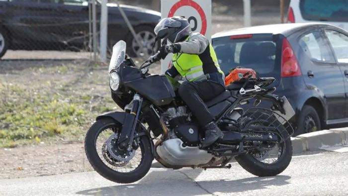 Η Royal Enfield Himalayan 750 προετοιμάζεται για την τελική ευθεία προς την παραγωγή, σύμφωνα με υψηλόβαθμα στελέχη της εταιρείας. 