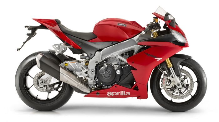 Πανέμορφο το κατακκόκινο χρώμα στο Aprilia RSV4R ABS, μοτοσικλέτα που για το 201 Πανέμορφο το κατακκόκινο χρώμα στο Aprilia RSV4R ABS, μοτοσικλέτα που για το 2014 διαθέτει πλειάδα βελτιώσεων.
