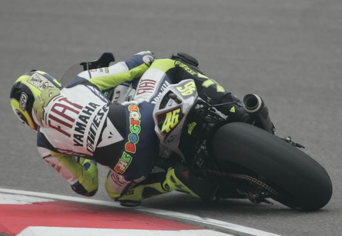Ο Rossi συνεχίζει τις “πνευματικές” δοκιμές