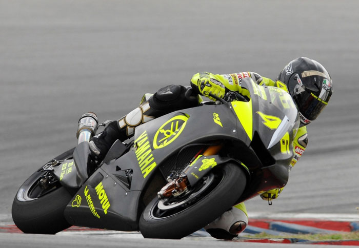 Rossi: Γρήγορα & ασφαλή τα 800άρια 