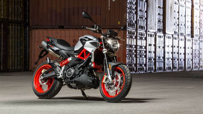 To νέο Aprilia Shiver 900