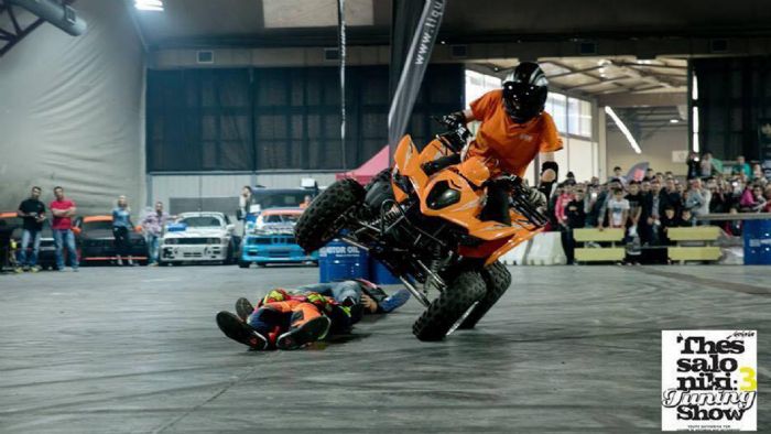 Εντυπωσιακές ικανότητες οδήγησης από την SXS Team! Εντυπωσιακές ικανότητες οδήγησης από την SXS Team!