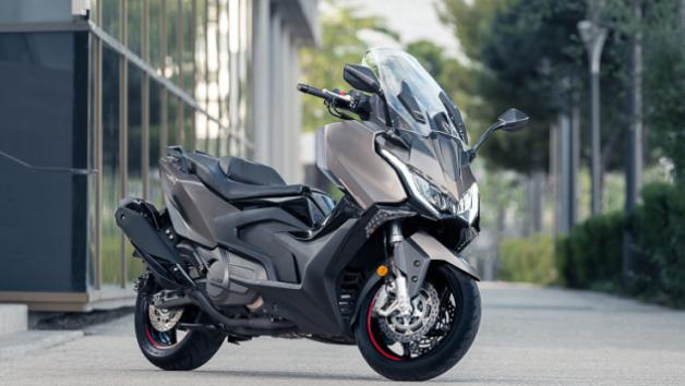 Kymco AK 550 Premium & CV3 Noodoe: Με 3 χρόνια εργοστασιακή εγγύηση! Kymco AK 550 Premium & CV3 Noodoe: Με 3 χρόνια εργοστασιακή εγγύηση!