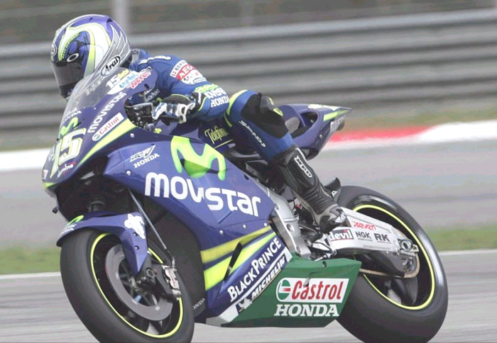 1ος ο Gibernau στα πρώτα ελεύθερα