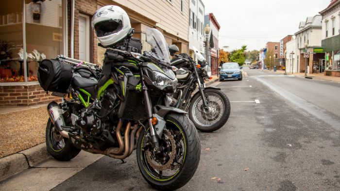 Top 5 αξεσουάρ για ταξίδι με «γυμνή» Top 5 αξεσουάρ για ταξίδι με «γυμνή»