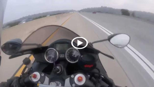 VIDEO: «Κοσκίνισμα» τιμονιού στα 250+ χλμ/ώρα