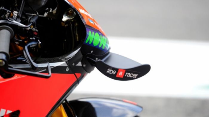 Ιδιαίτερα ενδιαφέρουσα η θέση της Aprilia στο ζήτημα των winglets! Ιδιαίτερα ενδιαφέρουσα η θέση της Aprilia στο ζήτημα των winglets!