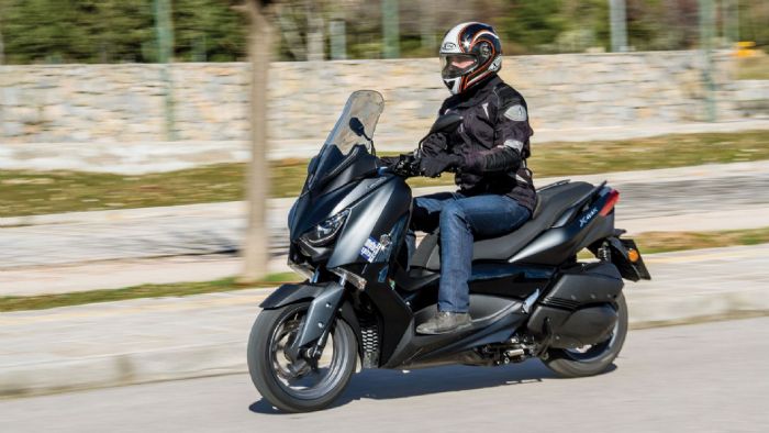 Test: Yamaha XMAX 300 IRONMAX 