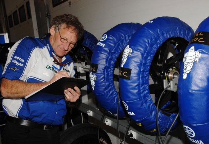 Η Yamaha “κυνηγά” τελικές Ducati