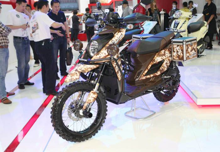 Με τις αλλαγές της ιαπωνικής εταιρίας το συγκεκριμένο concept δικαίως φέρει τα αρχικά ΤΤ στο όνομά του που μεταφράζονται σε Tout Terrain (παντός εδάφους).