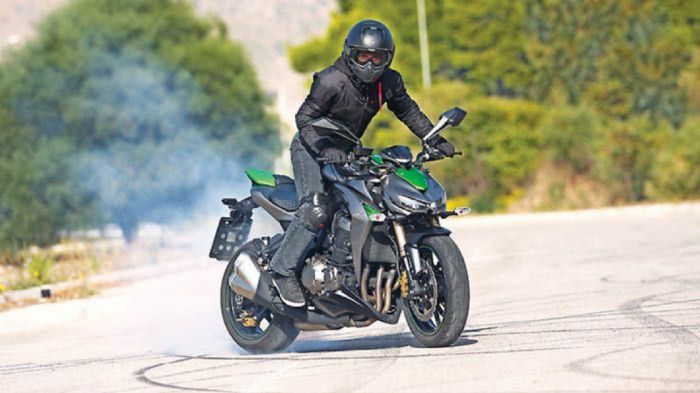 Kawasaki Z1000
