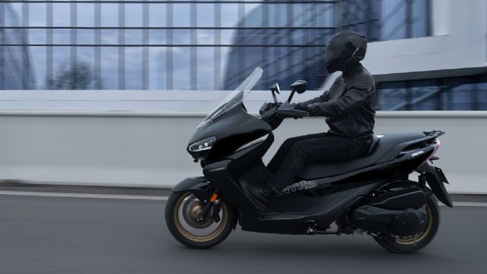 Το Zontes K368 εφοδιάζεται με έναν τετραβάλβιδο, υγρόψυκτο κινητήρα 368 κυβικών εκατοστών που αποδίδει 39 ίππους στις 7.500 σ.α.λ. και 40 Nm ροπής στις 6.000 σ.α.λ.. 