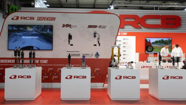 RCB / UMA Racing: Εντυπωσιακή παρουσία στην EICMA για τους λάτρεις της βελτίωσης