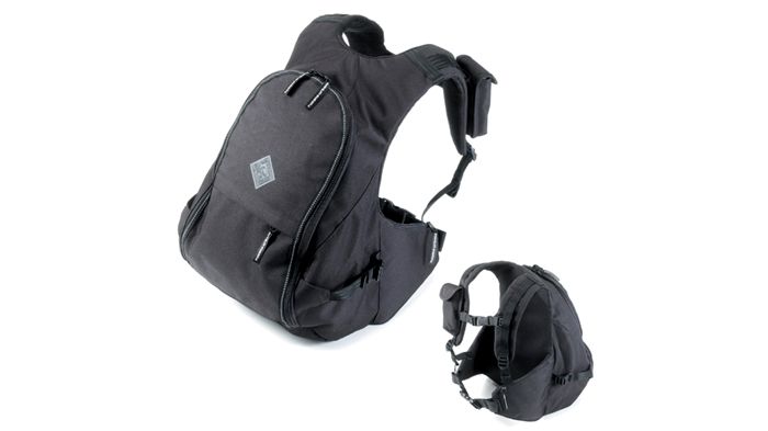 Το Aero Backpack θα το βρείτε στην τιμή των 76 ευρώ. Περισσότερα στο τηλ. 210-9237000.