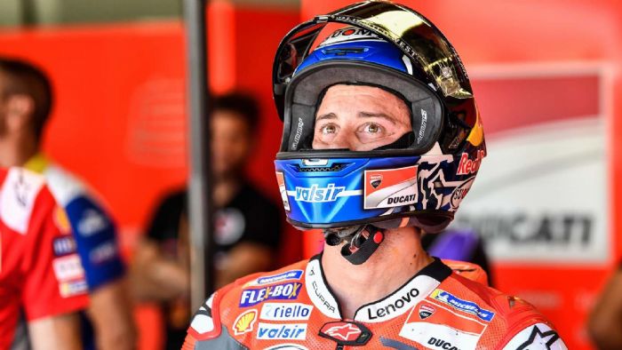 Προβληματισμένος παραμένει ο Andrea Dovizioso. Προβληματισμένος παραμένει ο Andrea Dovizioso.