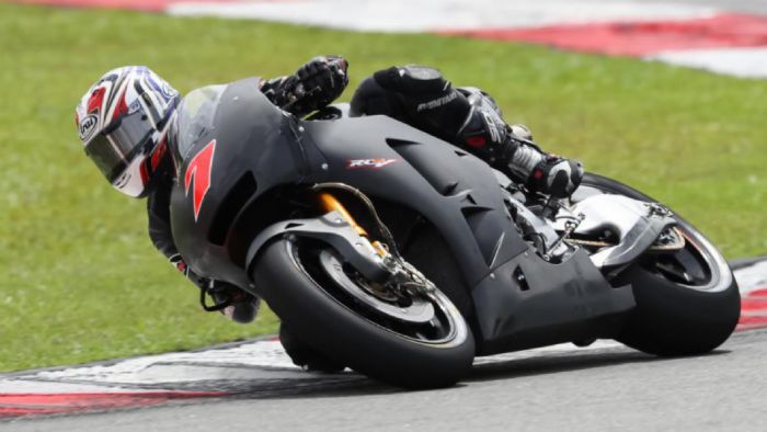 Απο το 2015 έχει αναλάβει την εξέλιξη της RC213V.