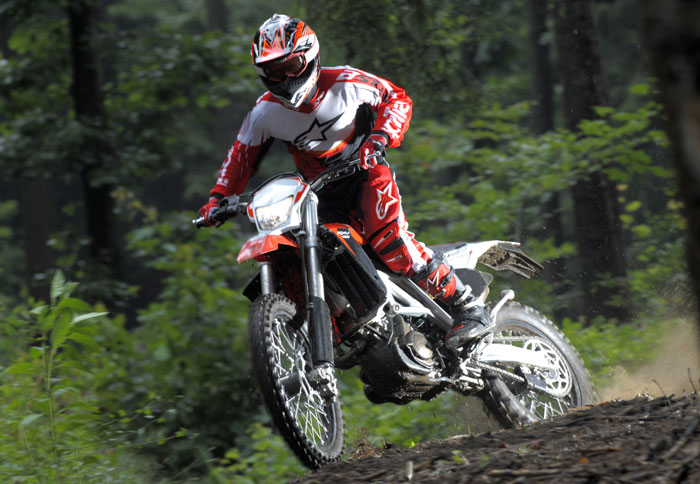 Nέα Αprilia RXV ’09!