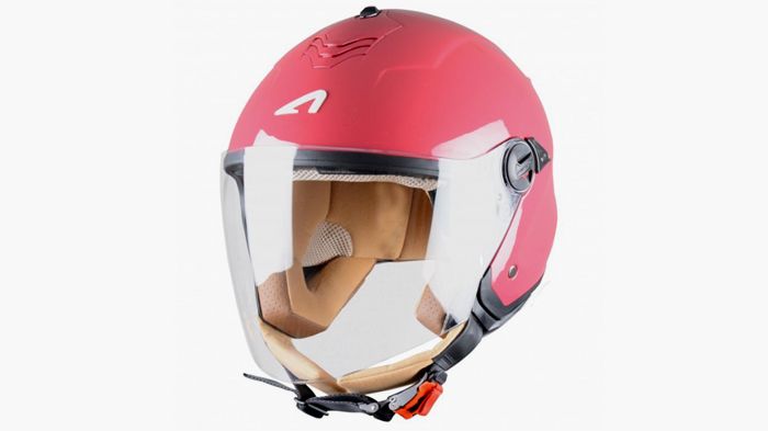 Θα το βρείτε στην τιμή των 109 ευρώ στο Bikers World. Περισσότερα στο τηλ. 210-2772422.