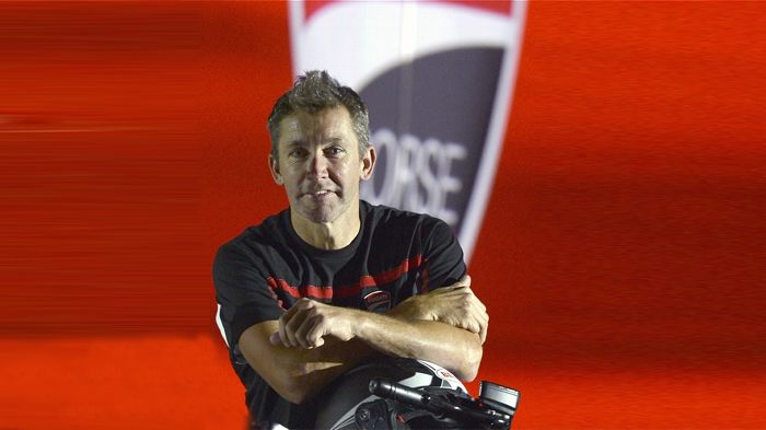 Με τον Troy Bayliss στη σχάρα εκκίνησης που αντικαθιστά στην Ducati τον άτυχο Giugliano, το sold out στο Phillip Island θεωρείται δεδομένο!