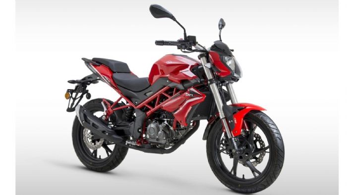 Αυτό είναι το νέο Benelli BN125. 