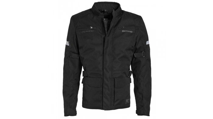 Το Bering Lucas θα το βρείτε στην Σπηλιώτης σε νέα τιμή 190 ευρώ. Περισσότερα στα τηλ. 210-5777906 και 210-9219978.