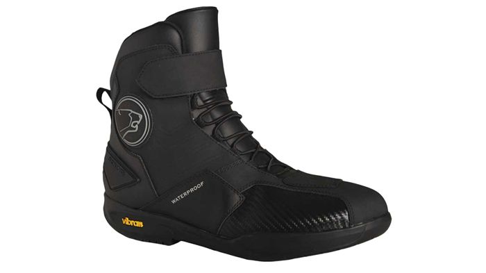 Τα Bering Orca θα τα βρείτε σε νέα τιμή 160 ευρώ, έναντι αρχικής τιμής 180 ευρώ. Περισσότερα στα τηλ. 210-5763427 και 210-9229978.