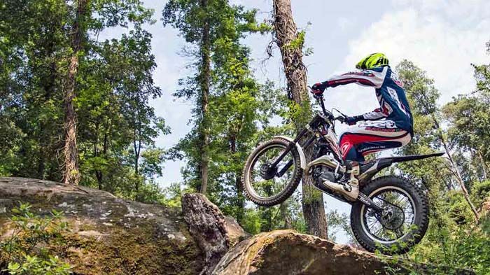 H Βeta ανανέωσε τη σειρά των Evo για το 2014, με αφορμή τις αγωνιστικές επιτυχίες του 2013. 