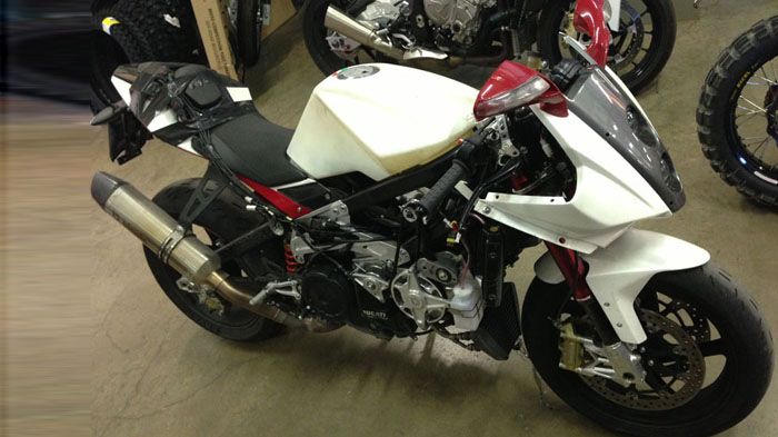 H Bimota ετοιμάζει ένα DB11 με μηχανικό υπερσυμπιεστή. 