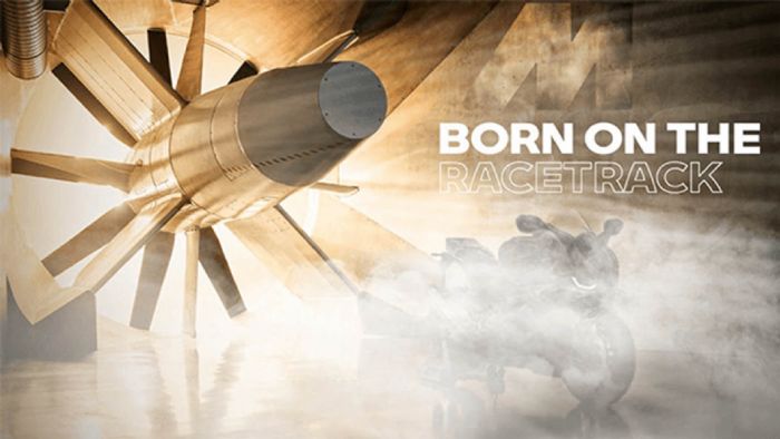 BMW: Έρχεται το M1000RR! 