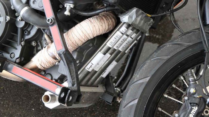 Η εικόνα του μπροστινού συστήματος...