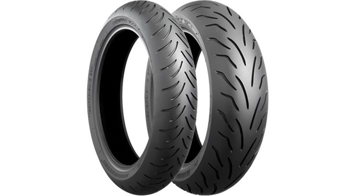 Τα Battlax SC είναι η πρόταση της Bridgestone για αναβάτες scooter με υψηλές απαιτήσεις.