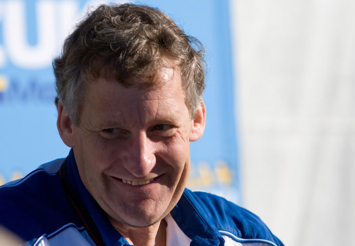 Εγκώμια Burgess για Lorenzo