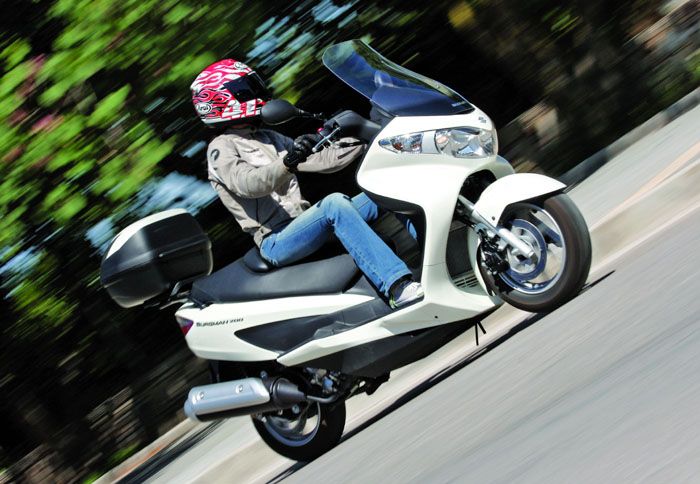 Burgman 200 Top Case Burgman 200 Top Case