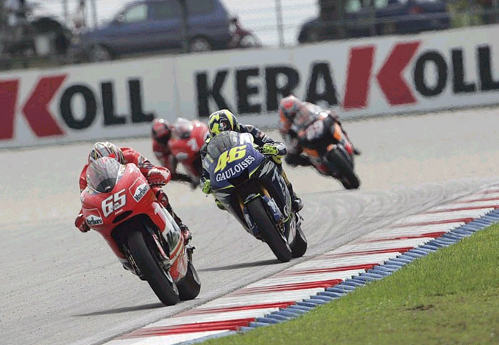 Ανοιχτή η 2η θέση στο Κατάρ