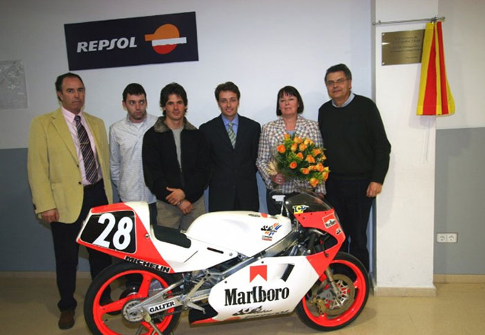 Τιμήθηκε για την προσφορά του ο Cobas