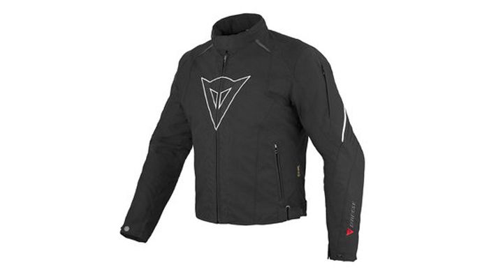 Το Laguna D-Dry θα το βρείτε στο BIKE ACCESSORIES. Περισσότερες πληροφορίες στο τηλ. 210-4221060.