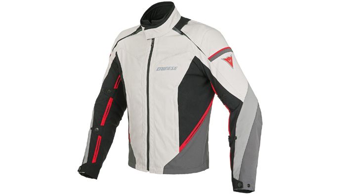 Θα το βρείτε διαθέσιμο, σε τιμή προσφοράς 265 ευρώ έναντι αρχικής τιμής 299 ευρώ. Περισσότερα στο τηλ. 210-9961782.