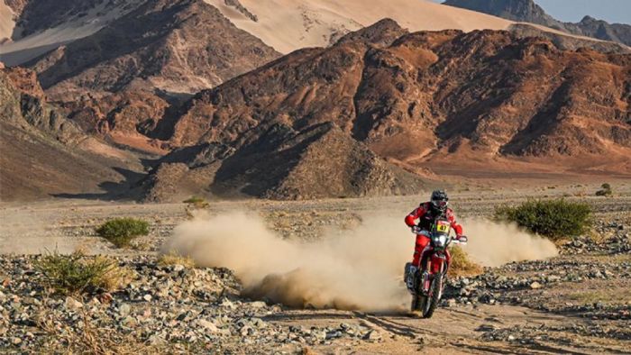 Νικητής ο Kevin Benavides με την εργοστασιακή ομάδα της Honda, για το Dakar 2021 Νικητής ο Kevin Benavides με την εργοστασιακή ομάδα της Honda, για το Dakar 2021!