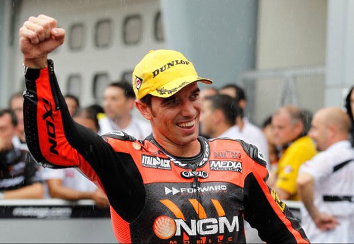 O Alex De Angelis ήταν ο νικητής του Moto2, στη Sepang. O Alex De Angelis ήταν ο νικητής του Moto2, στη Sepang.