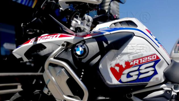 Δώσε τη δική σου πινελιά με αυτοκόλλητα ρεζερβουάρ Motografix