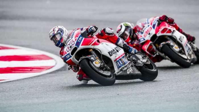 Όλα τα ενδεχόμενα είναι ανοικτά. Όλα τα ενδεχόμενα είναι ανοικτά.