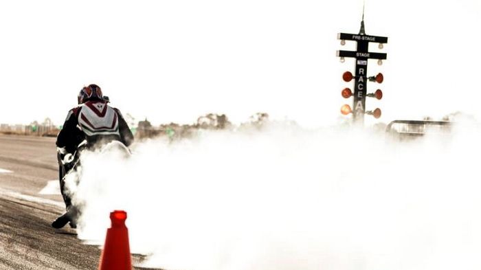 Έξι αγώνες σε τρεις πίστες, για το Πανελλήνιο Πρωτάθλημα Dragster του 2015.