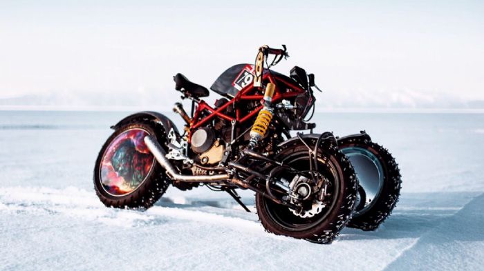 H κατασκευή του Vitaliy Selyukov