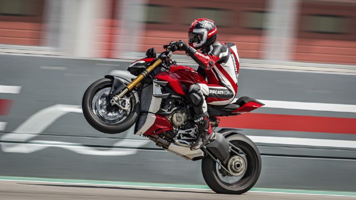 Αυτή είναι η νέα Ducati Streetfighter V4