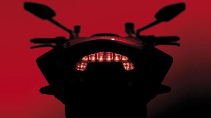 Η συγκεκριμένη φωτογραφία φημολογείται πως παρουσιάζει ένα Ducati Monster 1200. 