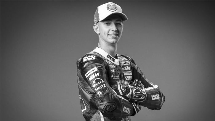 O Jason Dupasquier O Jason Dupasquier