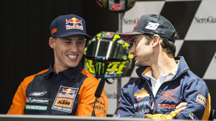 Τα καλύτερα για τον Dani Pedrosa (δεξιά) έχει να πει ο Pol Espargaro (αριστερά). 
