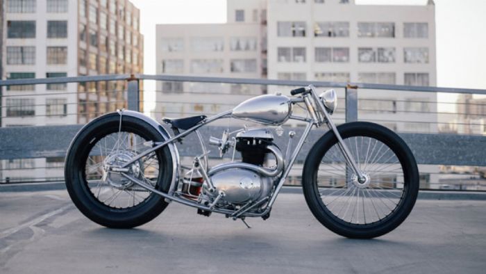 H χειροποίητη «BSA A50» του  Maxwell Hazan